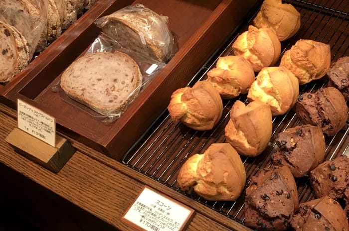 ブーランジェリースドウの食パン