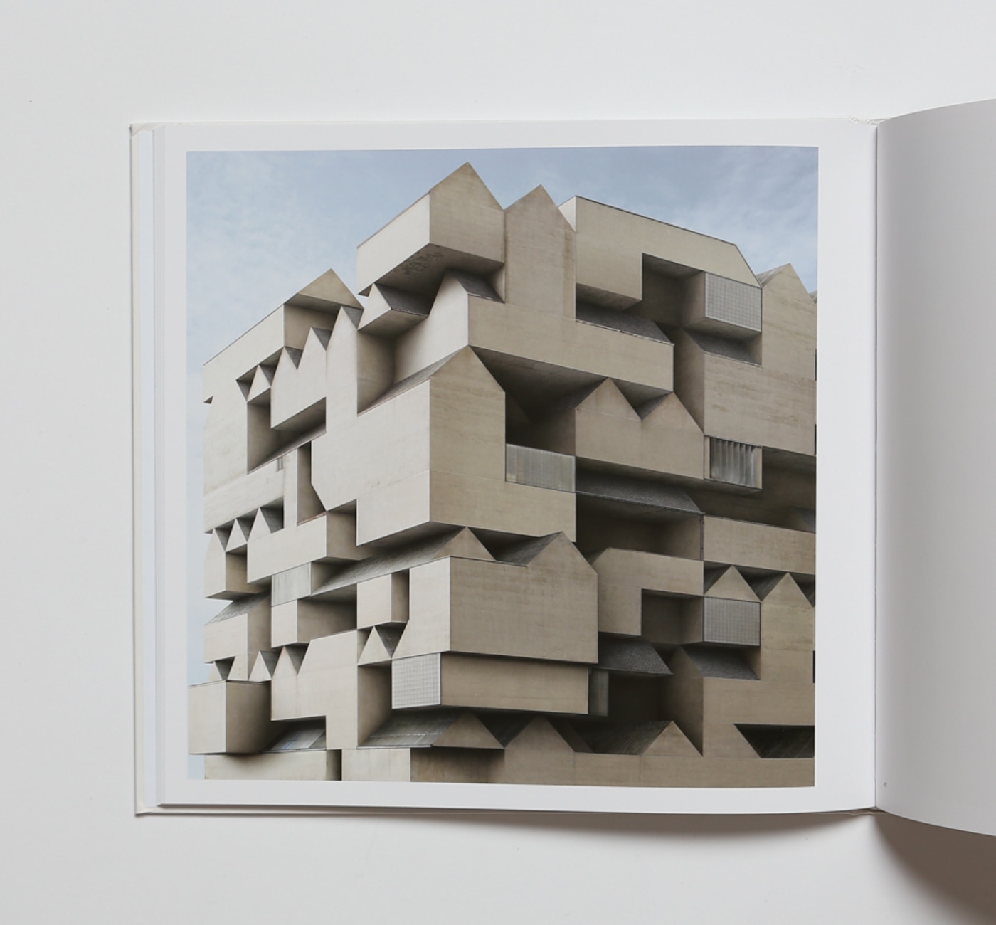 Filip Dujardin: Fictions