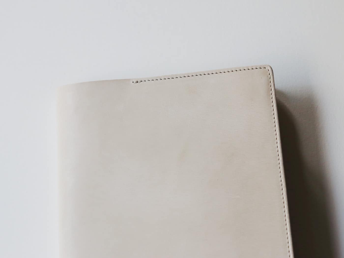 Reel Book Cover B6 S Beige Nostos Books ノストスブックス