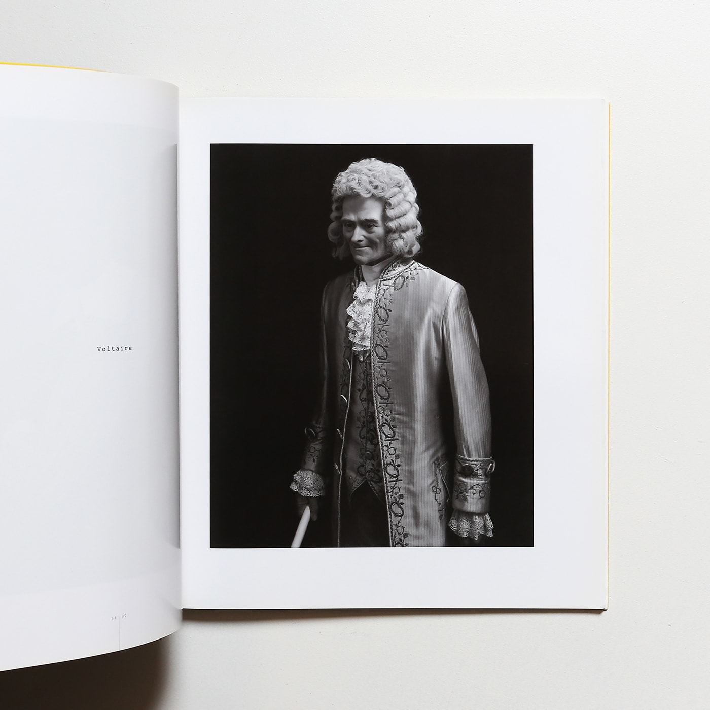 Portraits | Hiroshi Sugimoto 杉本博司 | nostos books ノストスブックス