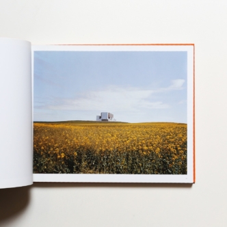 Fluffy Clouds | Jurgen Nefzger | nostos books ノストスブックス