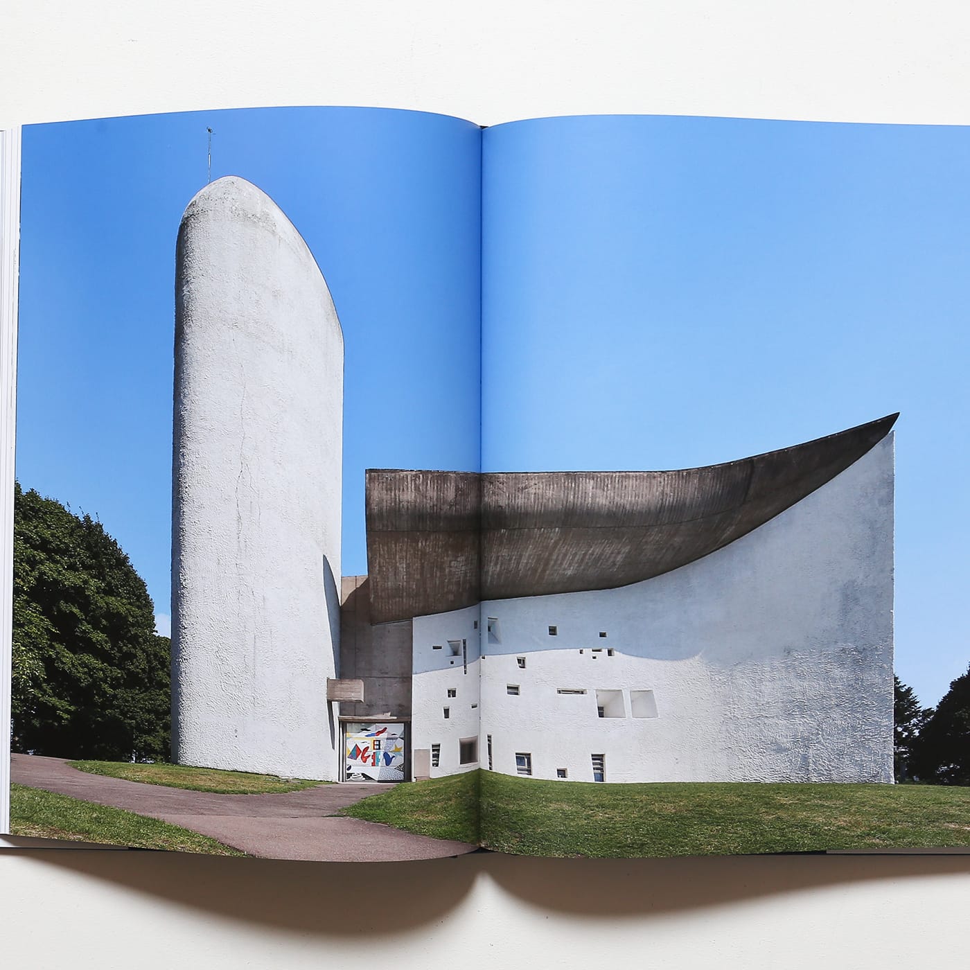 RONCHAMP / Le Corbusier ル・コルビュジエ / ロンシャン
