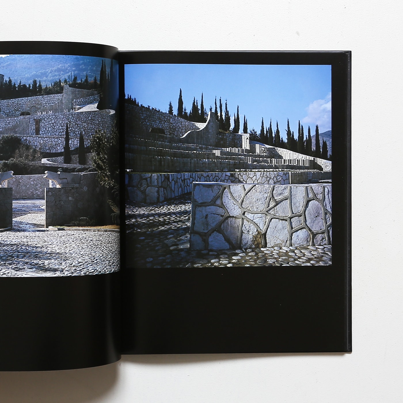 Bogdanovic by Bogdanovic: Yugoslav Memorials through the Eyes of their  Architect