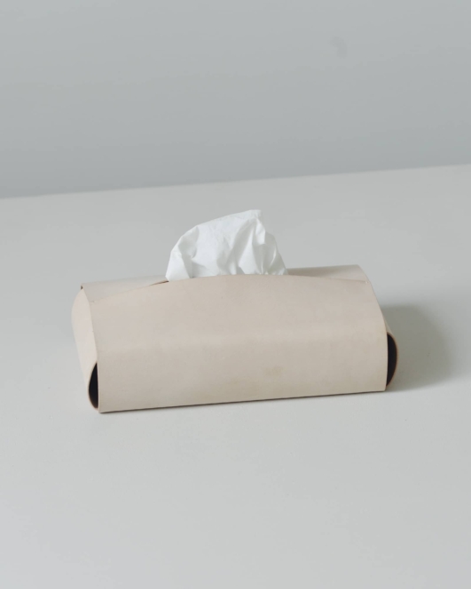 Tissue cover Cream | REEL