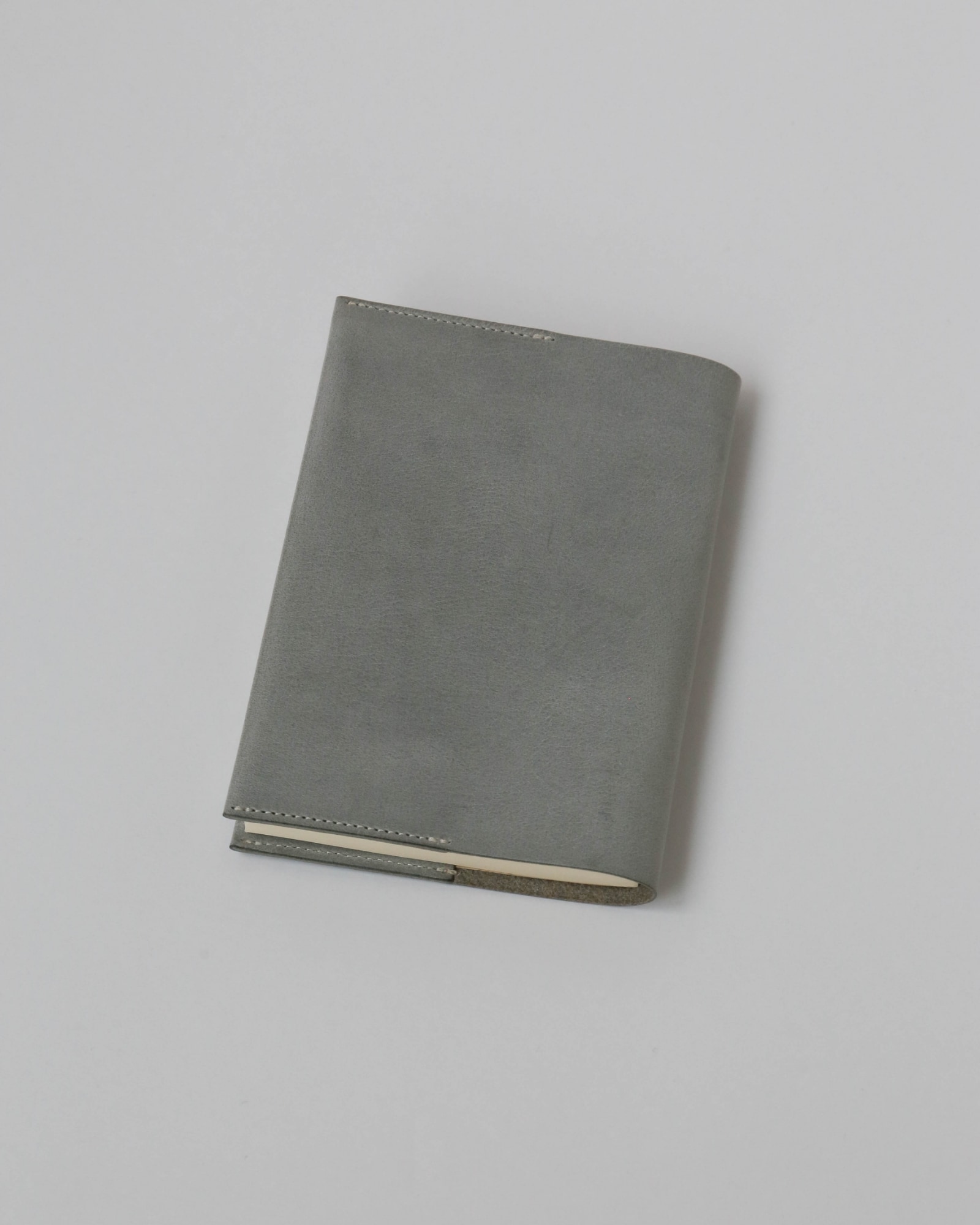 Book cover A6 S.Grey | REEL | nostos books ノストスブックス