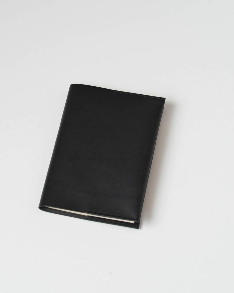 Book cover A6 Black | REEL | nostos books ノストスブックス