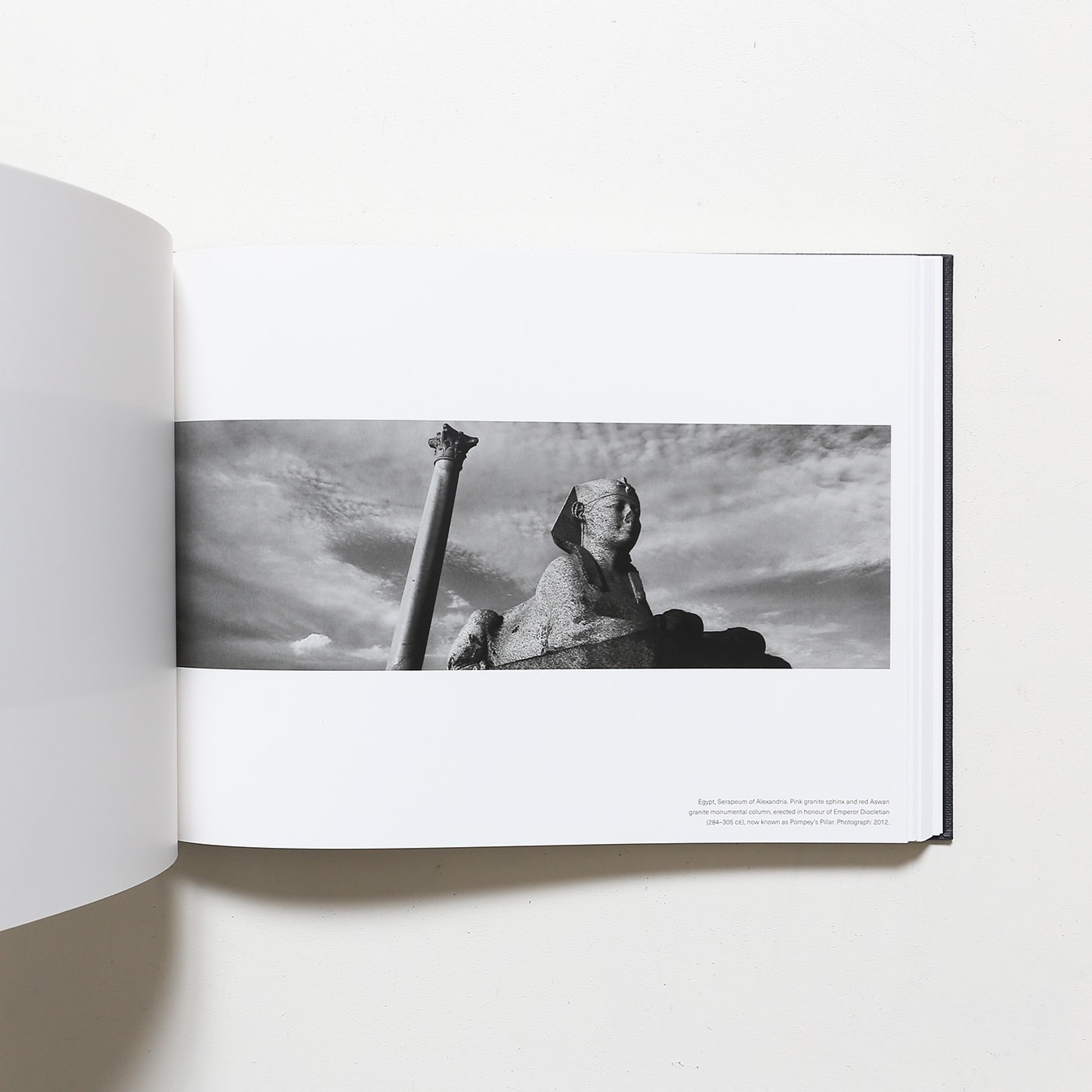 Josef Koudelka: Ruins | ジョセフ・クーデルカ | nostos books ノスト 