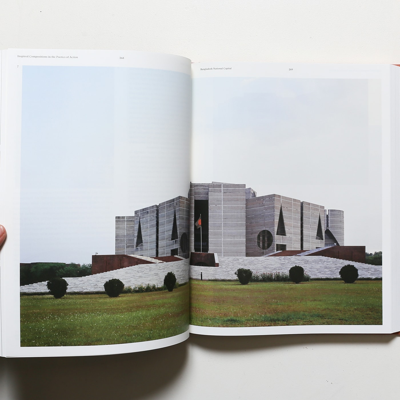 Louis I Kahn | ルイス・I・カーン | nostos books ノストスブックス