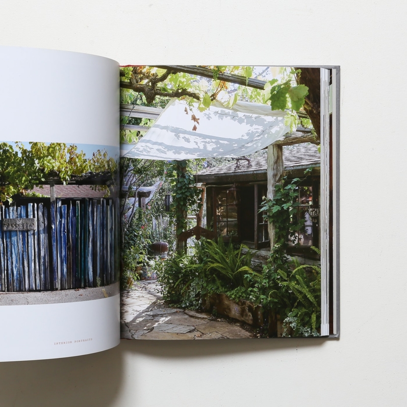 Interior Portraits: At Home With Cultural Pioneers and Creative Mavericks Leslie  Williamson nostos books ノストスブックス