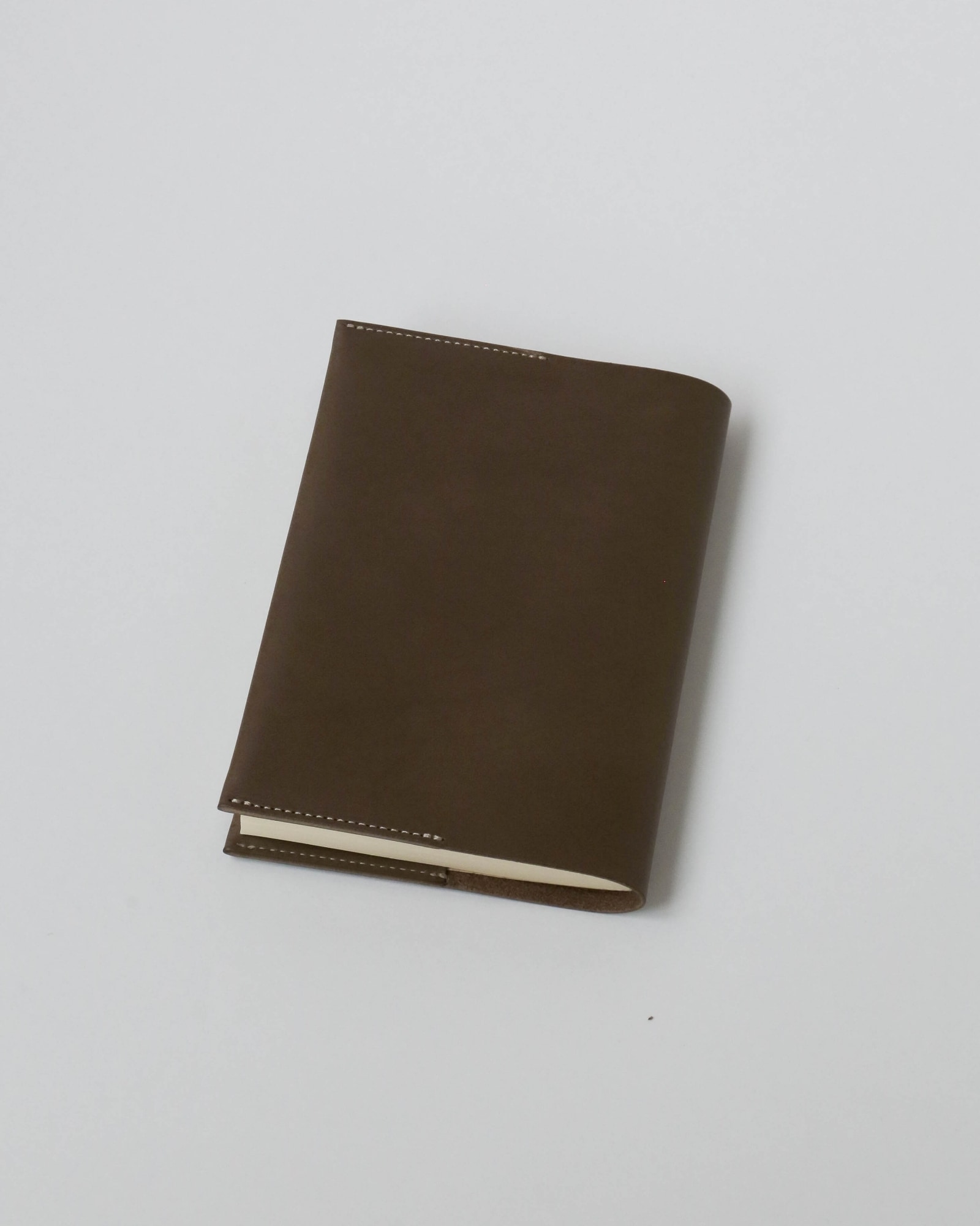 Book cover A6 Taupe