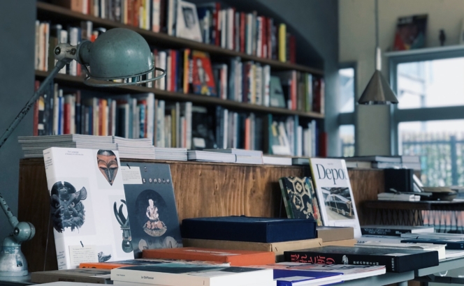 店舗営業日変更のお知らせ