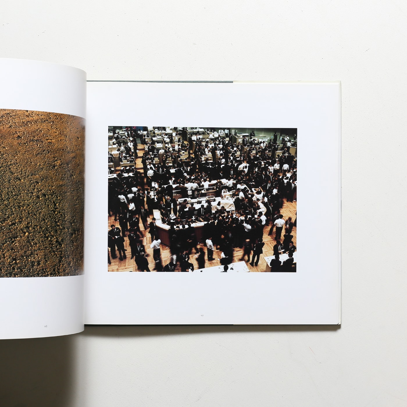 輝い 【特価】Andreas Gursky Photographs from 1984 to the Present