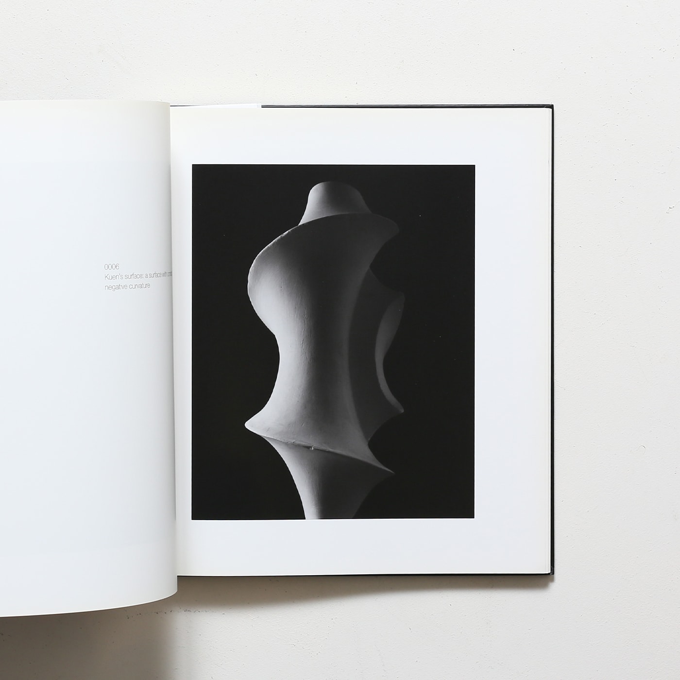 Hiroshi Sugimoto: Conceptual Forms and Mathematical Models