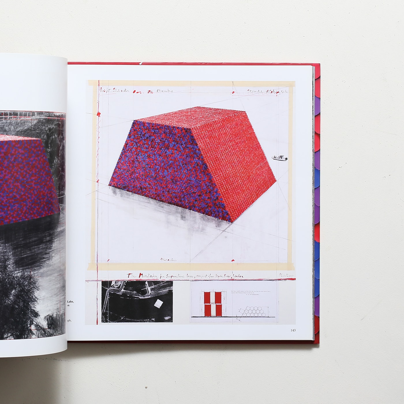 Christo and Jeanne-Claude: Barrels and the Mastaba 1958-2018 | クリストとジャンヌu003d クロード | nostos books ノストスブックス