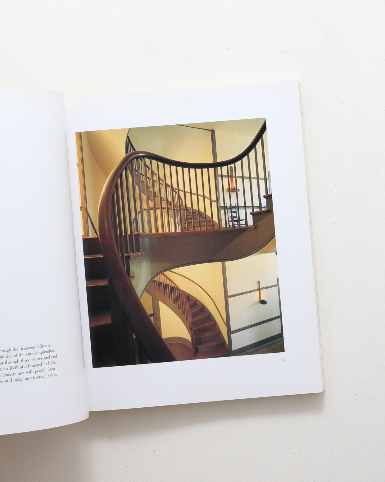 Shaker: Life, Work, and Art ペーパーバック版 | June Sprigg Shaker: Life, Work, and Art ペーパーバック版 | June Sprigg