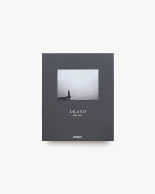 Island | Julia Hetta