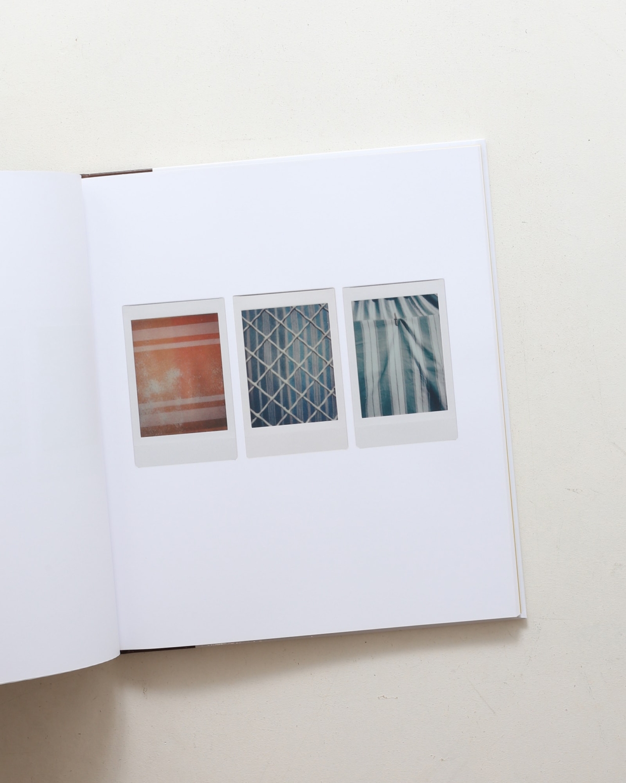 POLAROIDS | Romain Laprade | nostos books ノストスブックス