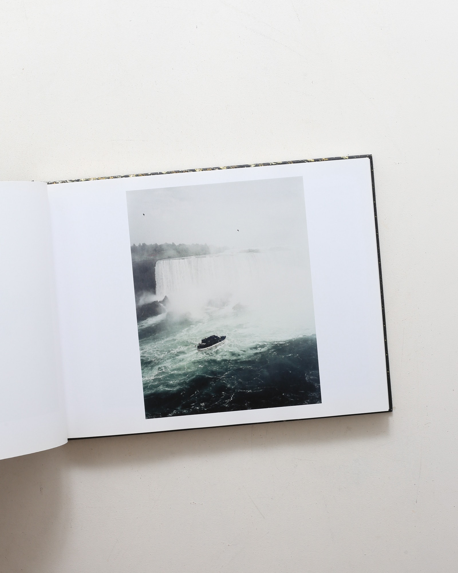 nsts-02233