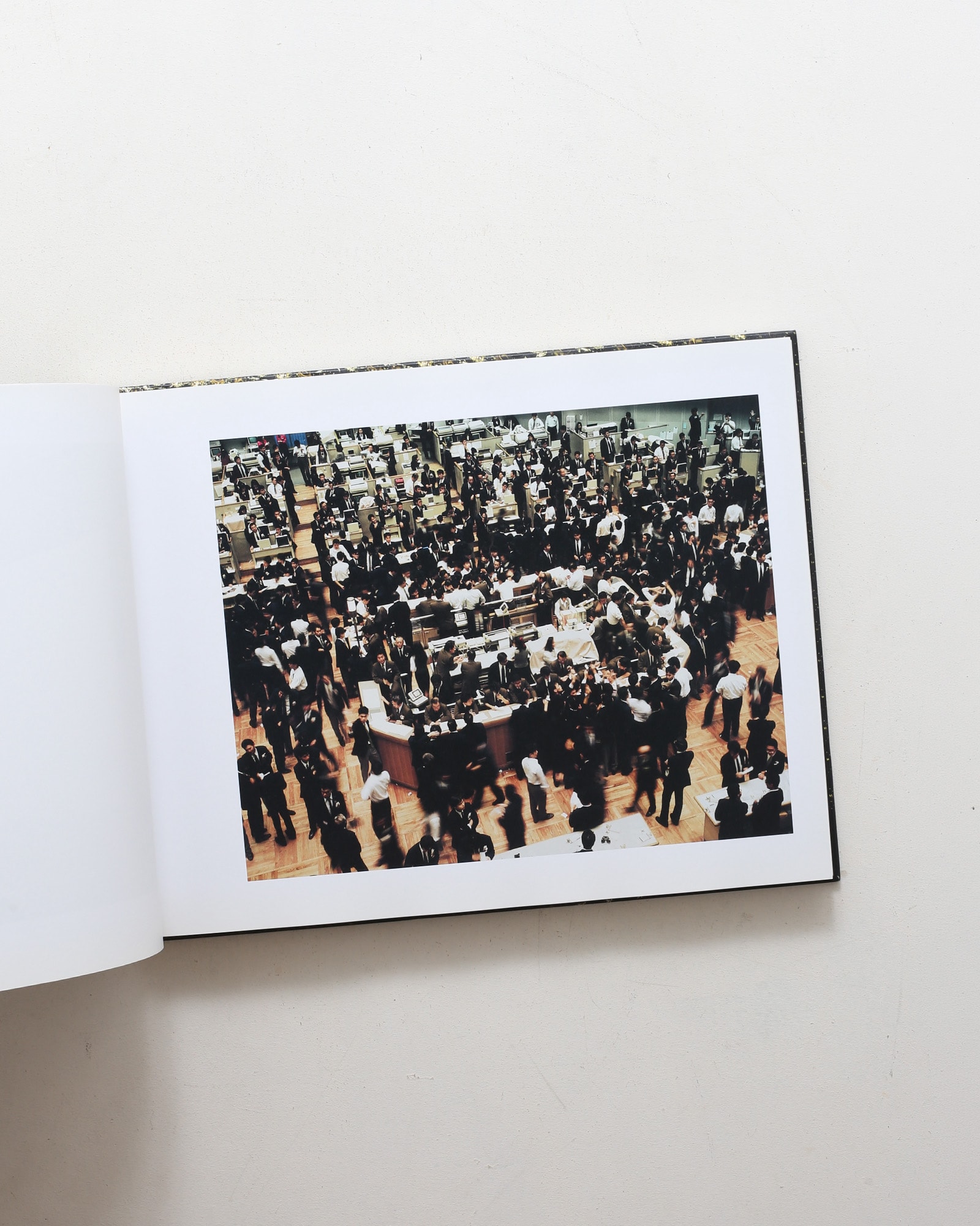 nsts-02233