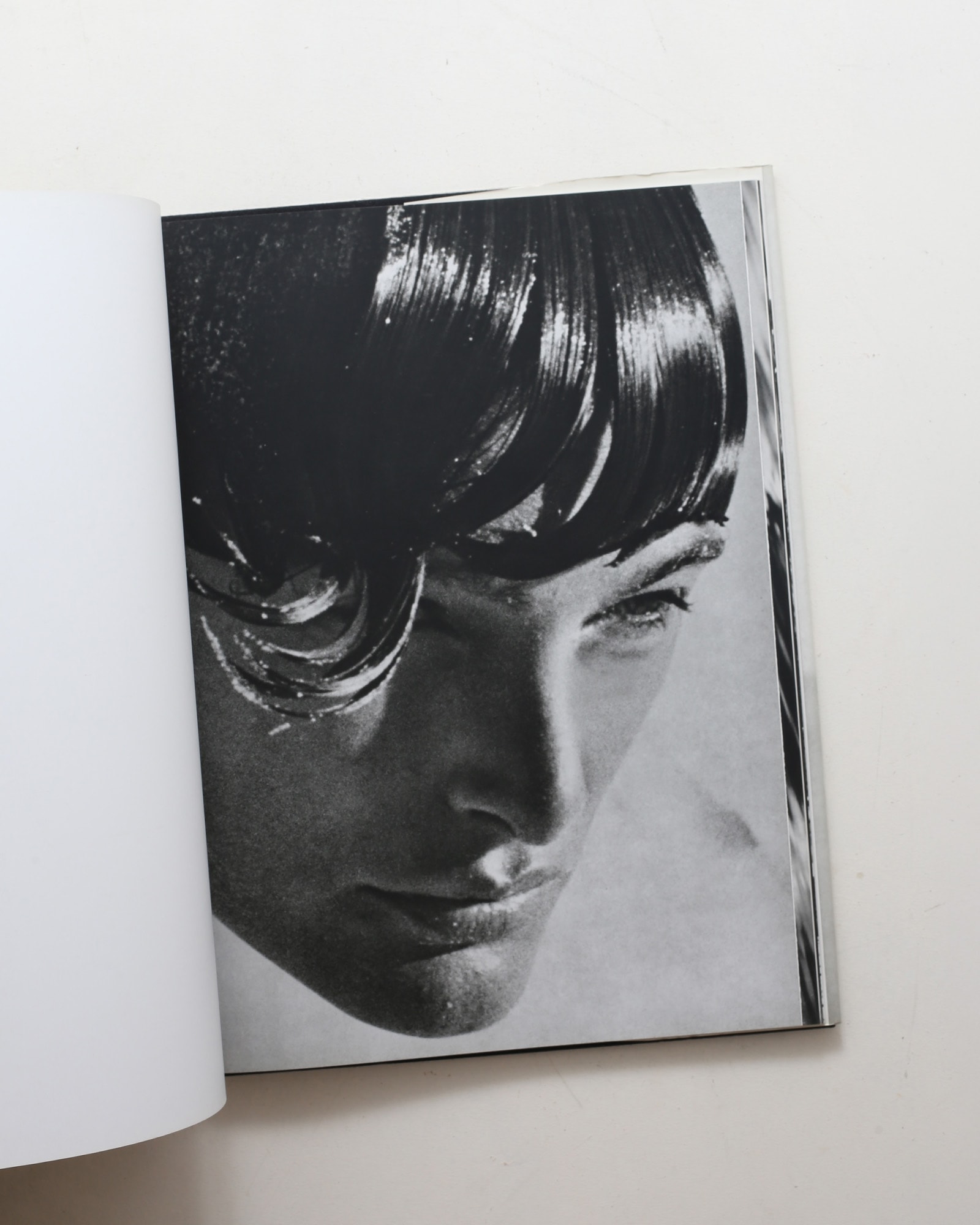 Herb Ritts: Pictures | nostos books ノストスブックス