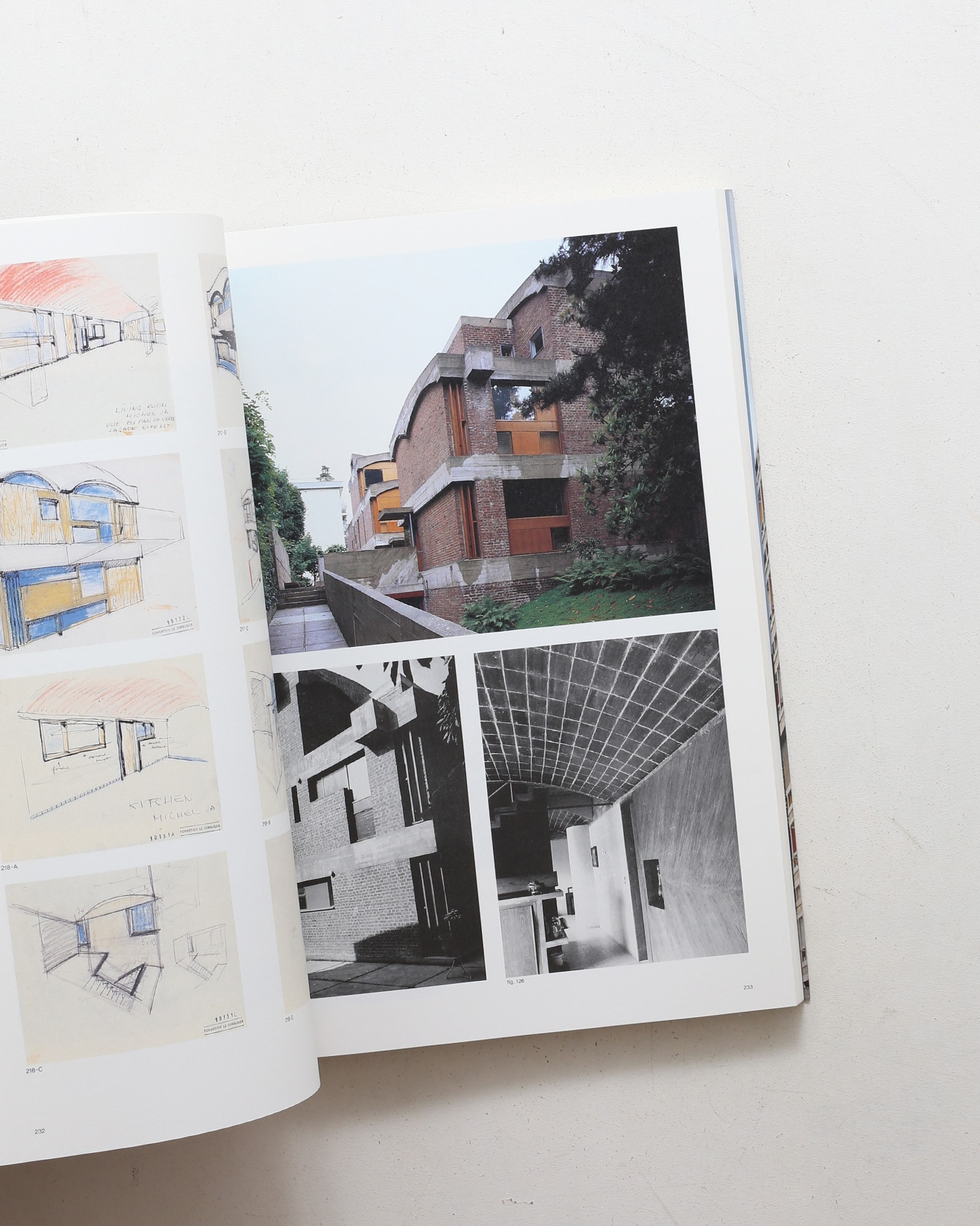 ル・コルビュジエ展 | nostos books ノストスブックス