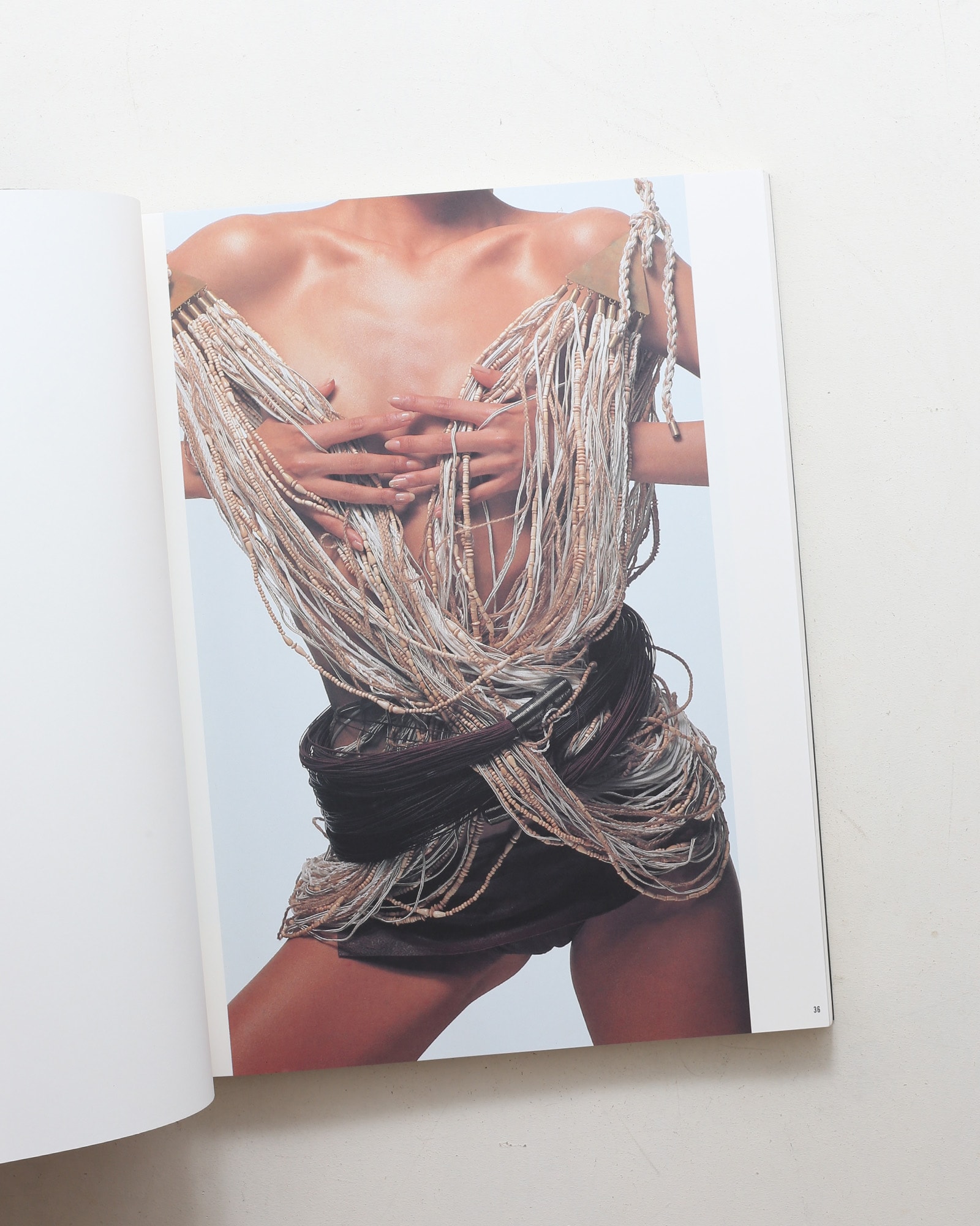 一生たち Issey Miyake ＆ Miyake Design Studio 1970-1985 | nostos
