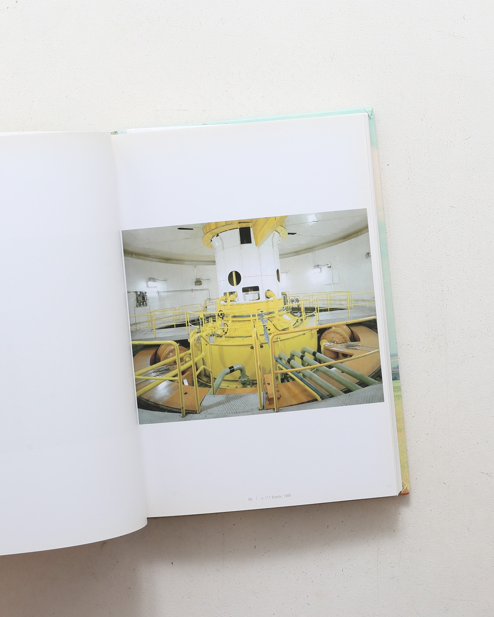 Vincenzo Castella: Photo Works | nostos books ノストスブックス