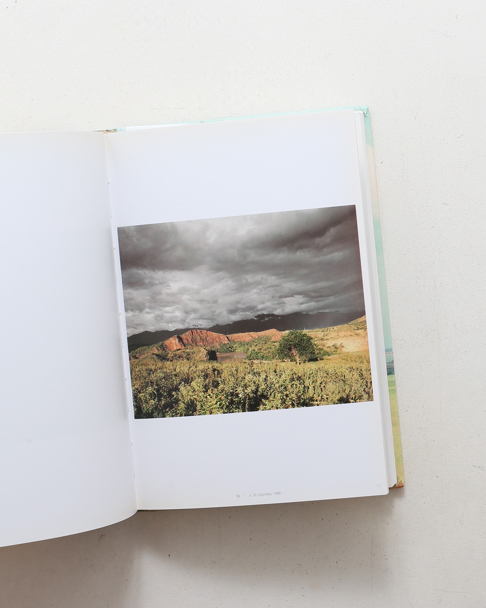 Vincenzo Castella: Photo Works | nostos books ノストスブックス