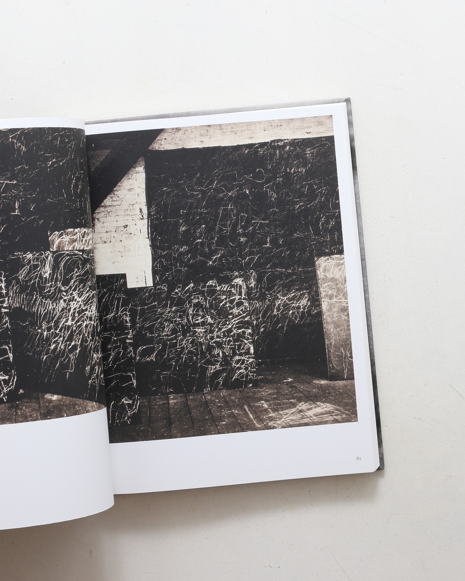Cy Twombly Photographer, Friends and Others: Le Temps Retrouve（2冊セット）