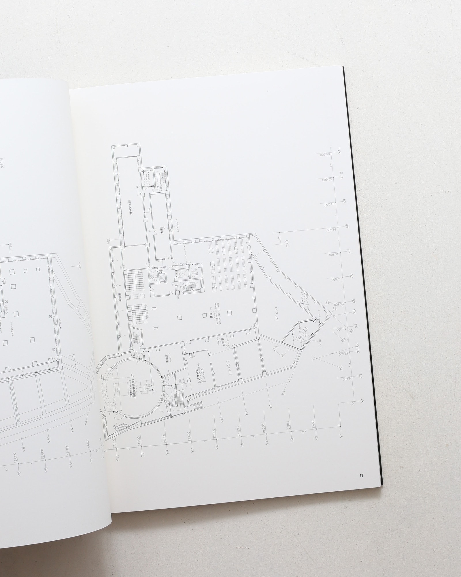 SPACE DRAWINGS 世界建築設計図集 14 第一工房：大阪芸術大学塚本英世記念館芸術情報センター