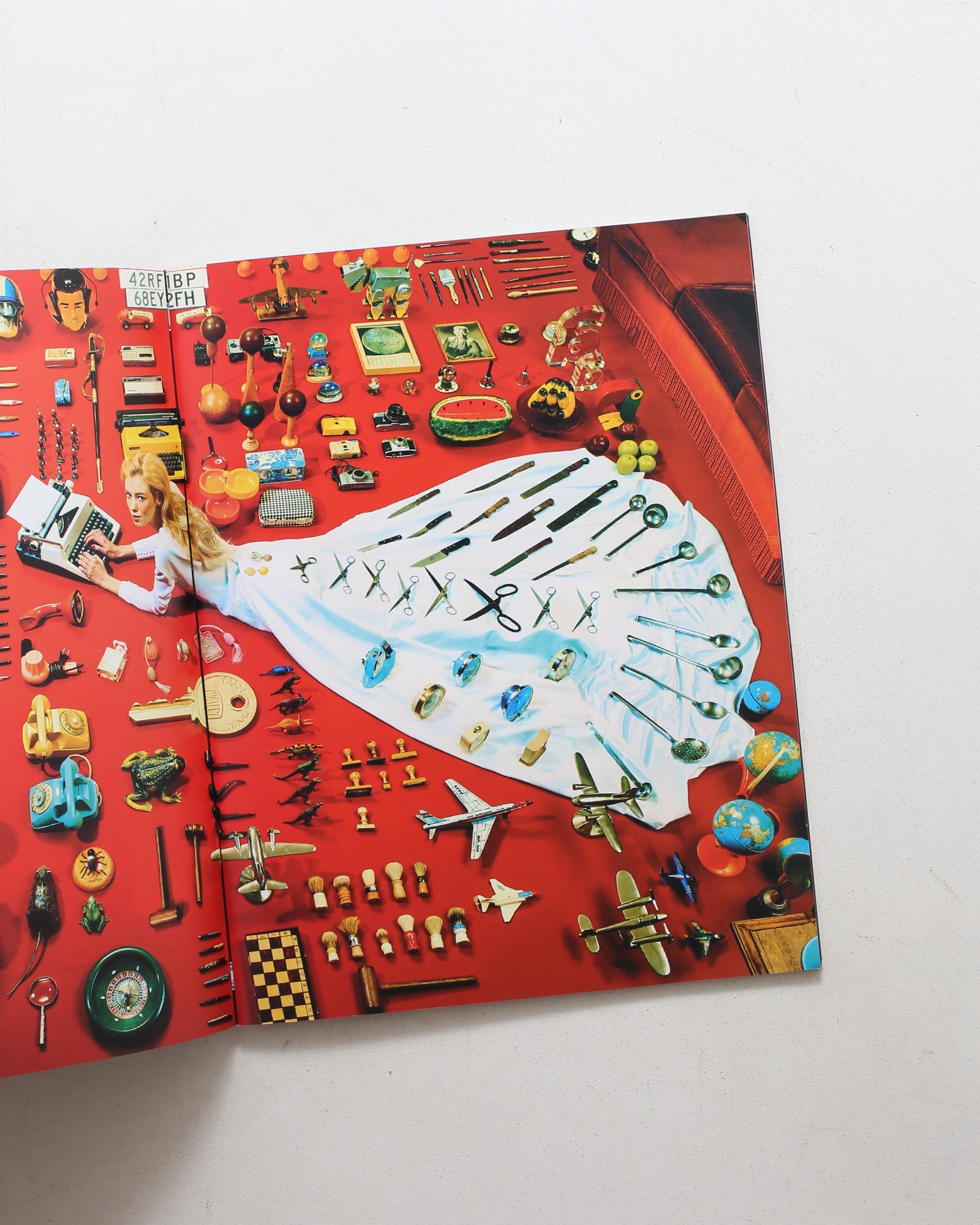 Toiletpaper Magazine 13