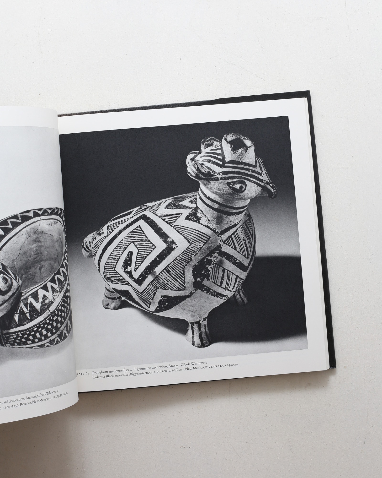 Within the Underworld Sky: Mimbres Ceramic Art in Context