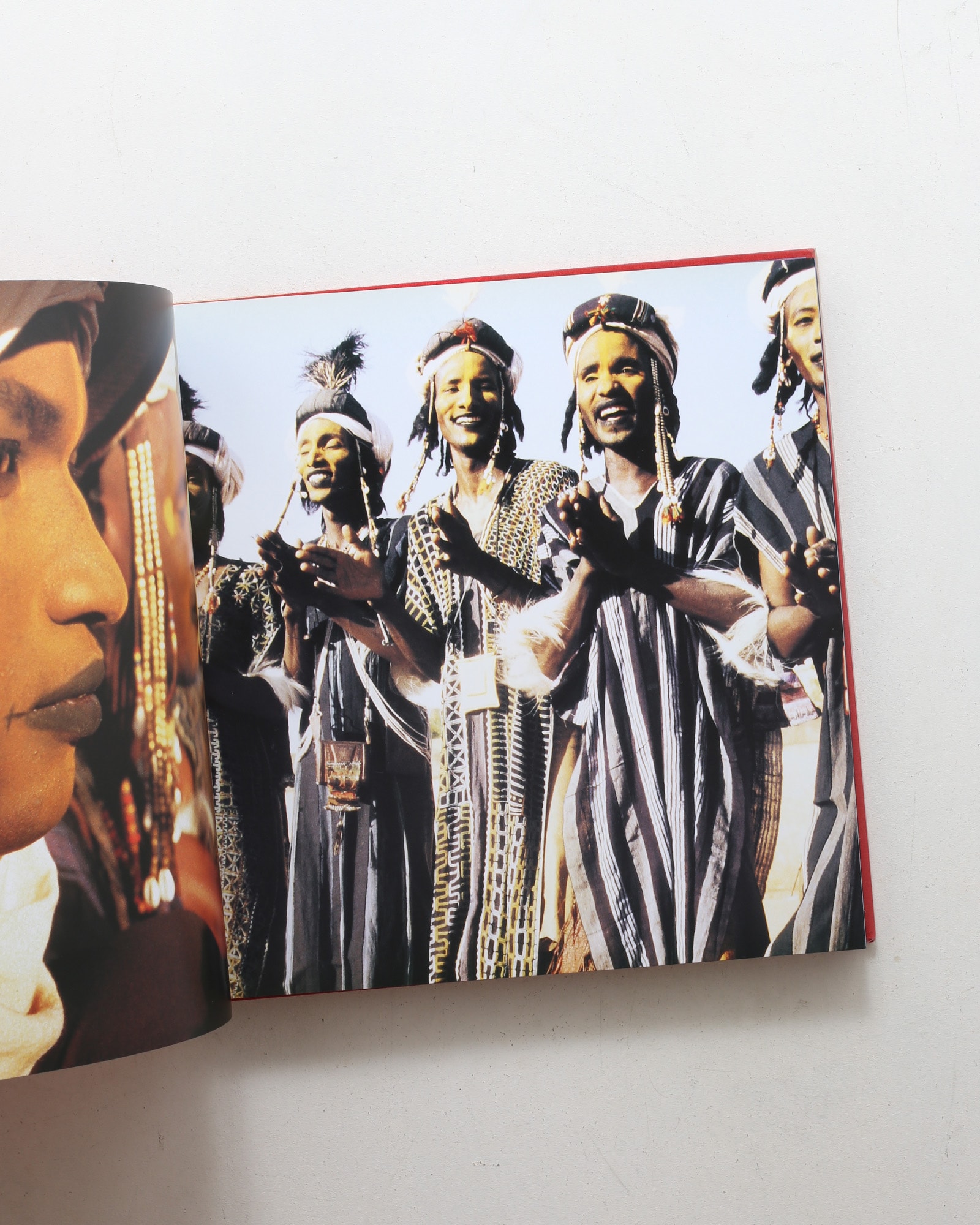 Colors of the Vanishing Tribes | Bonnie Young