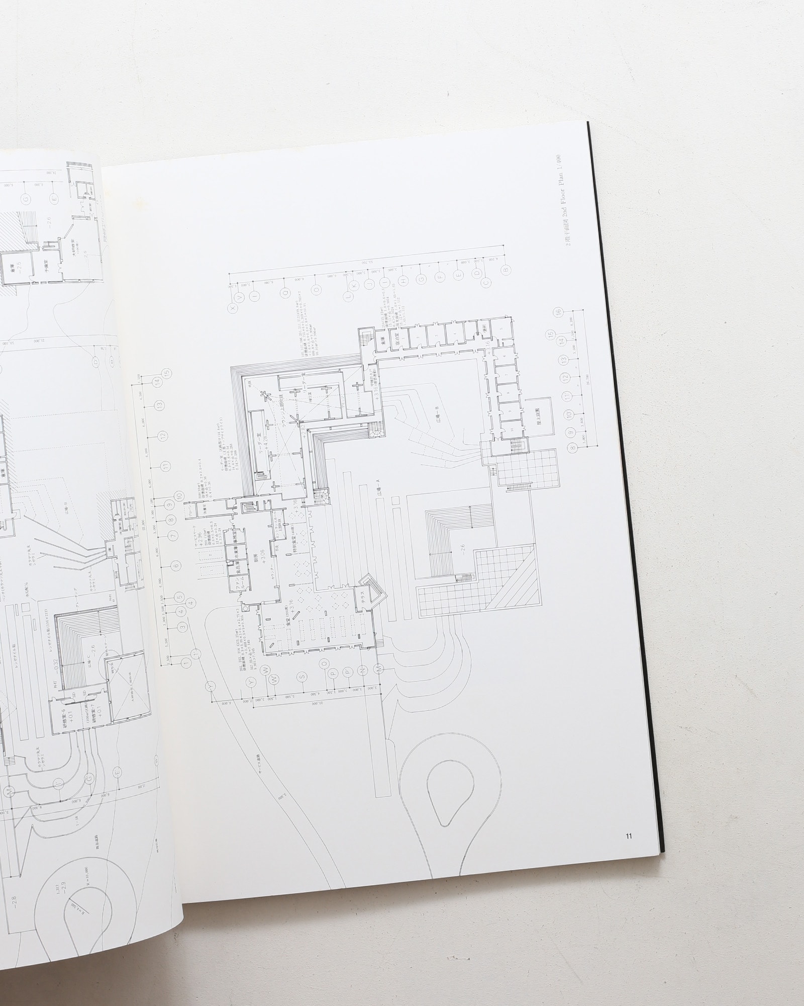 SPACE DRAWINGS 世界建築設計図集 22 内井昭蔵：YMCA野辺山高原センター