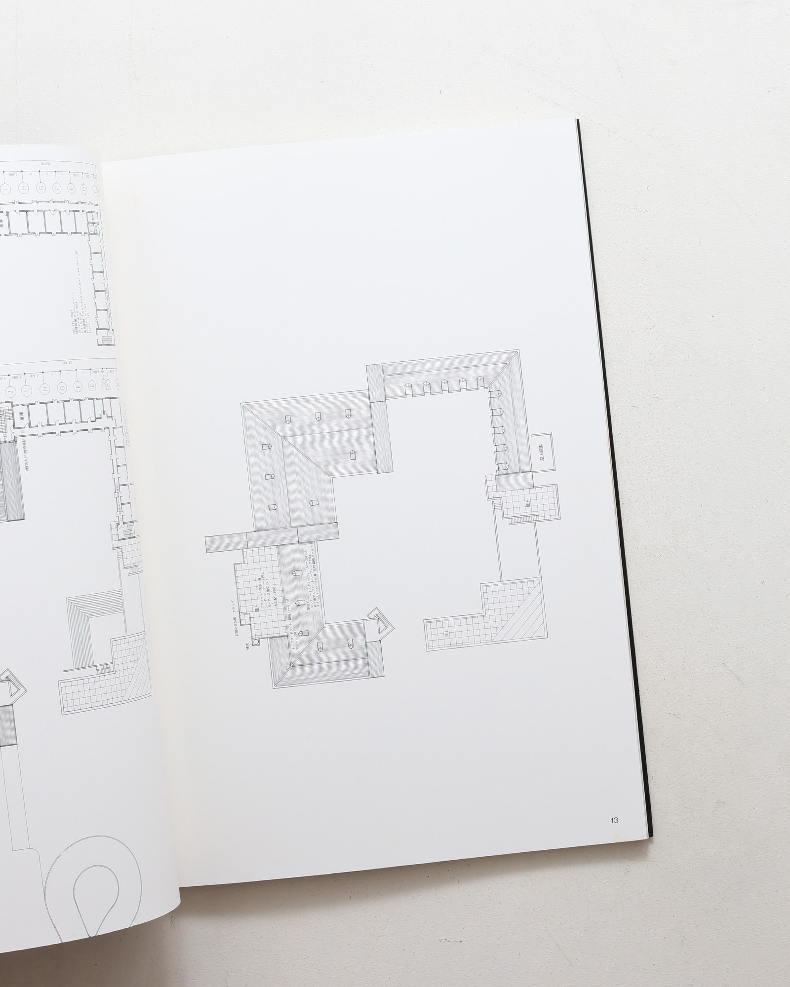 SPACE DRAWINGS 世界建築設計図集 22 内井昭蔵：YMCA野辺山高原センター