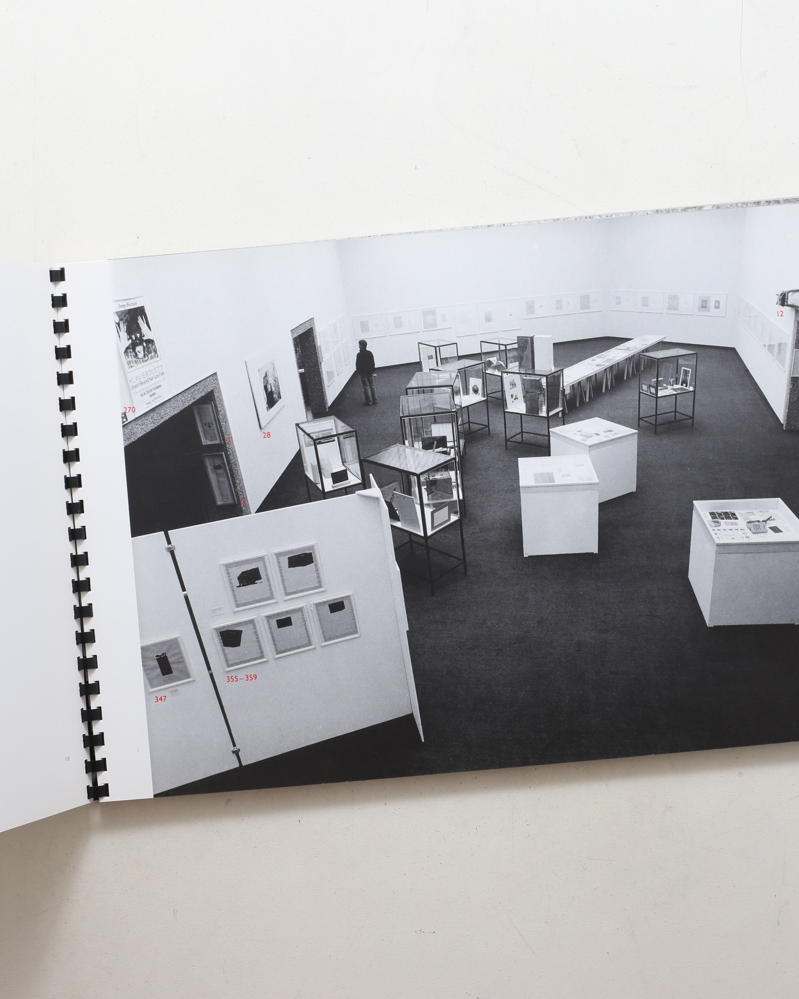 Joseph Beuys: Die Multiples 1965-1986