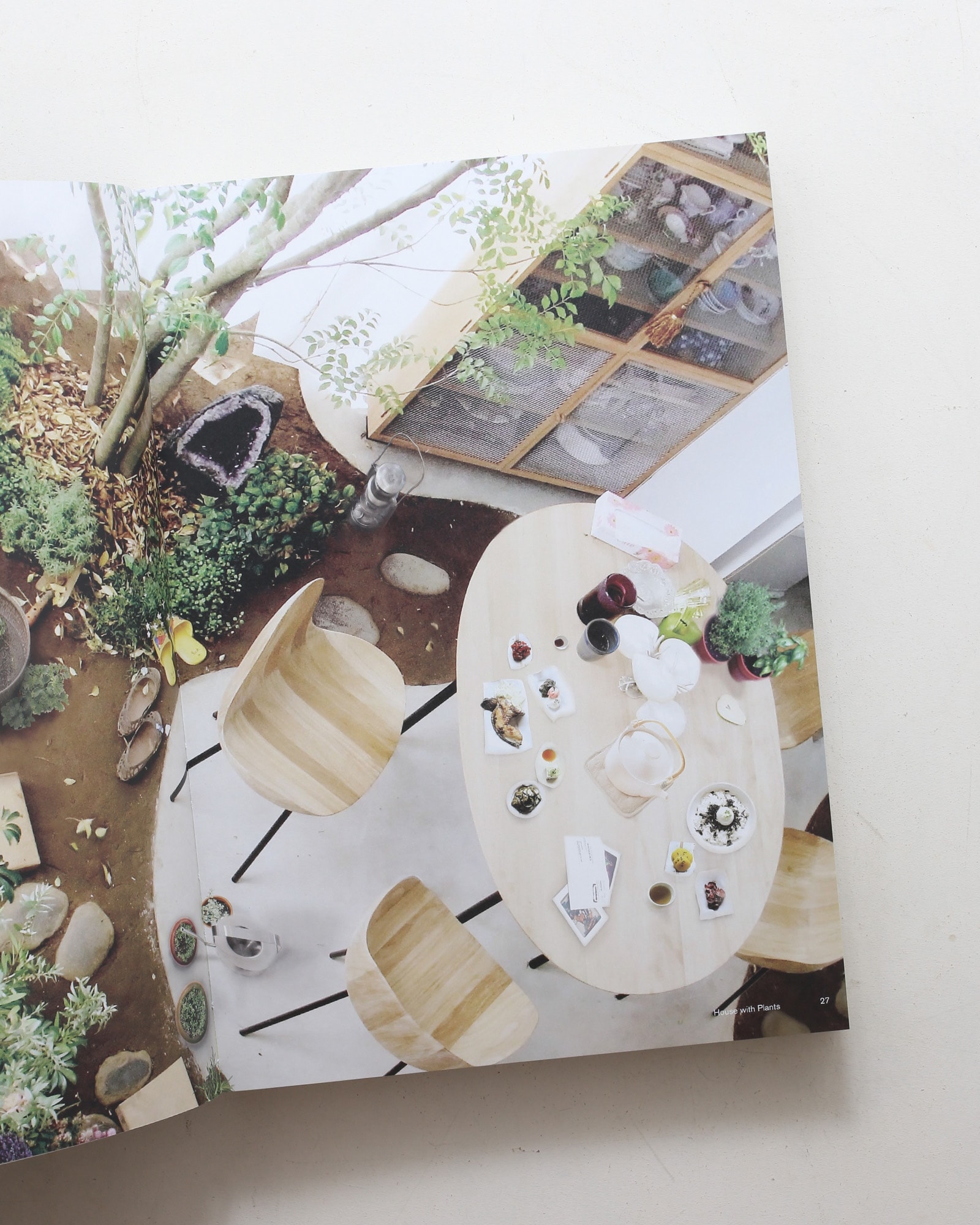 Freeing Architecture 英語版 | Junya Ishigami