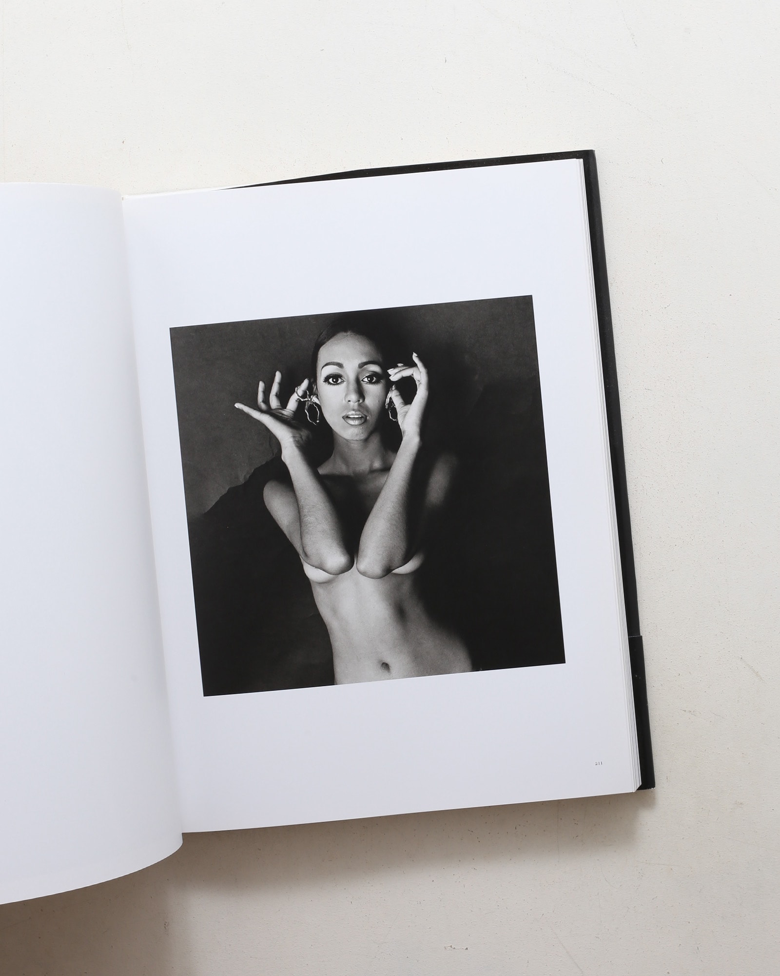 THE SIXTIES by KISHIN | 篠山紀信