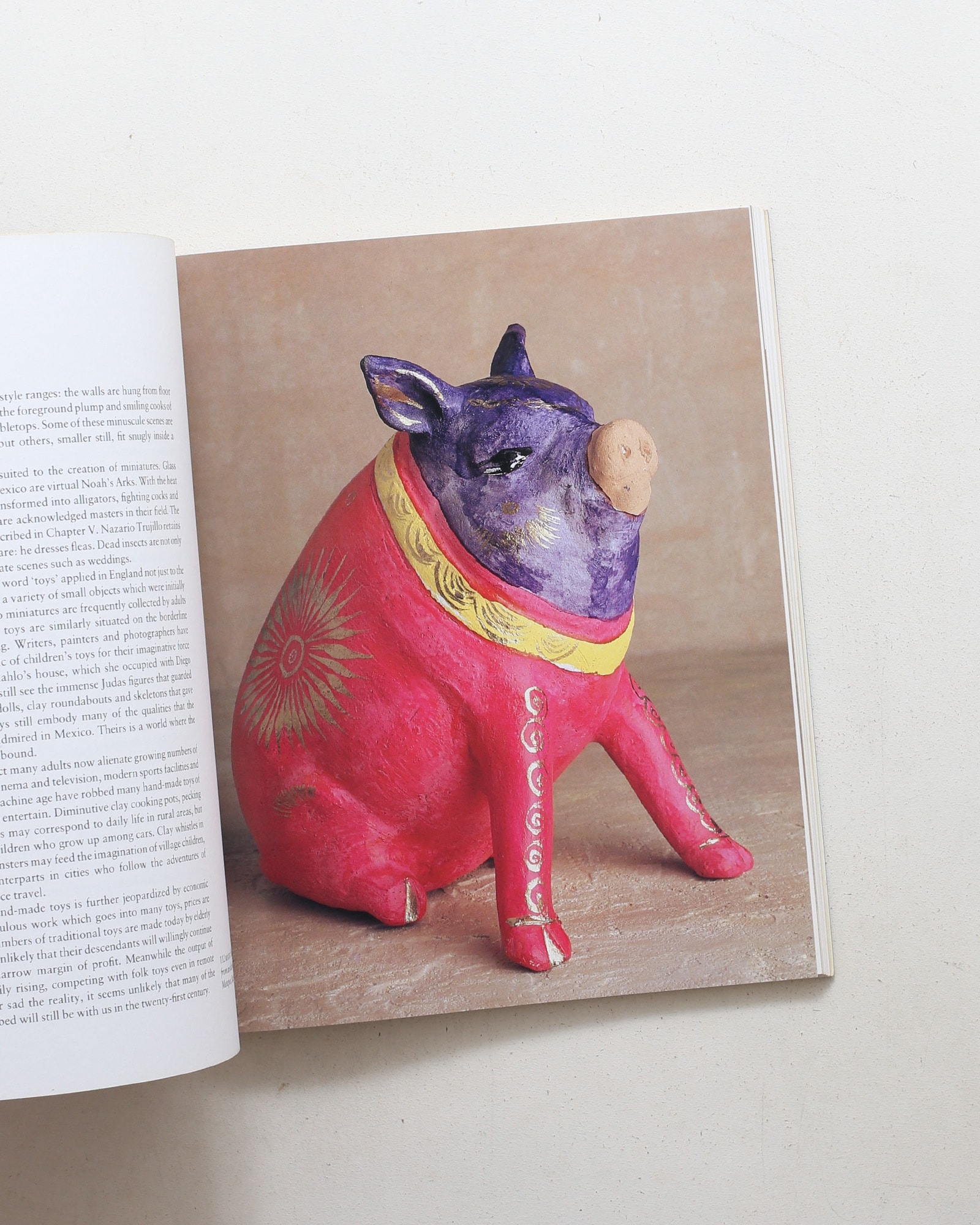 Arts and Crafts of Mexico | nostos books ノストスブックス