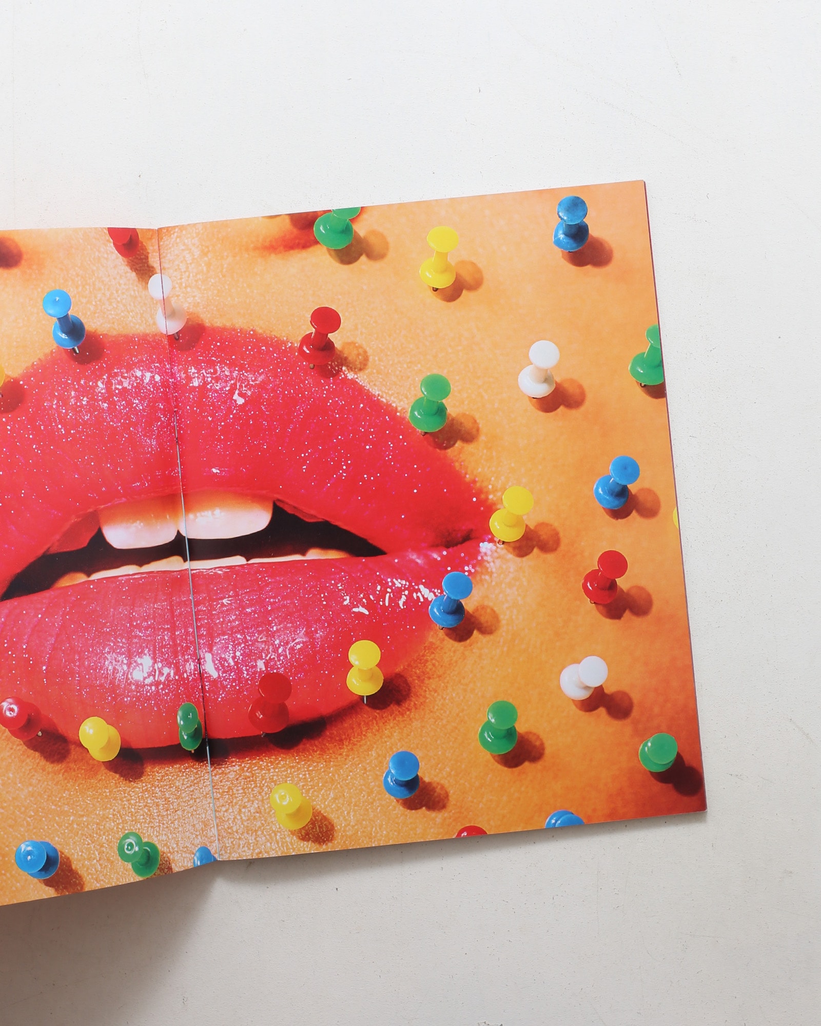 Toiletpaper Magazine 16