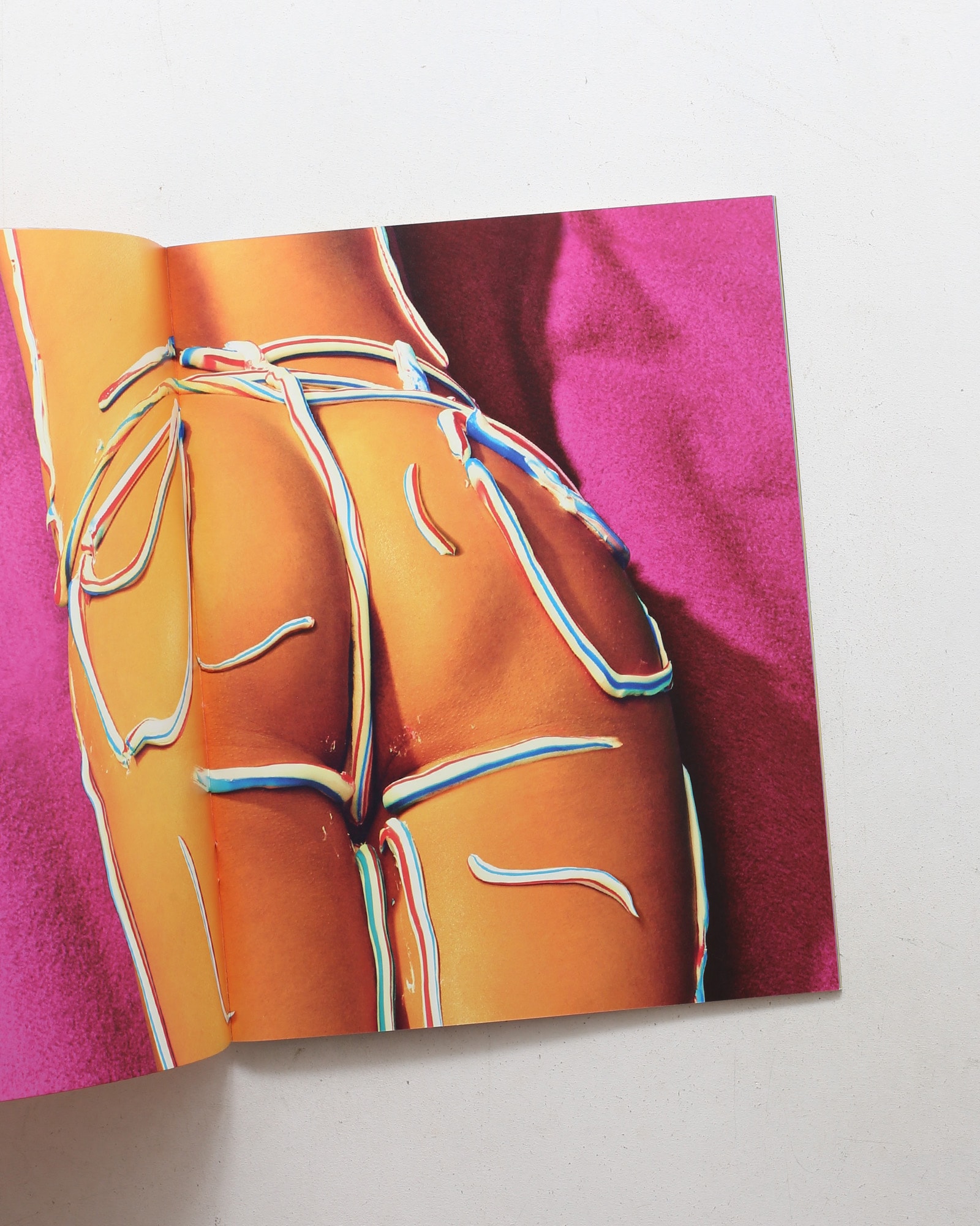 Toiletpaper Magazine 10