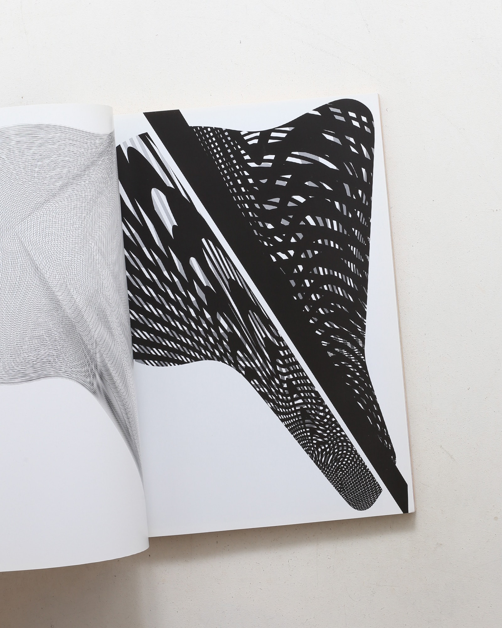 アイデア No.294 Black＆White