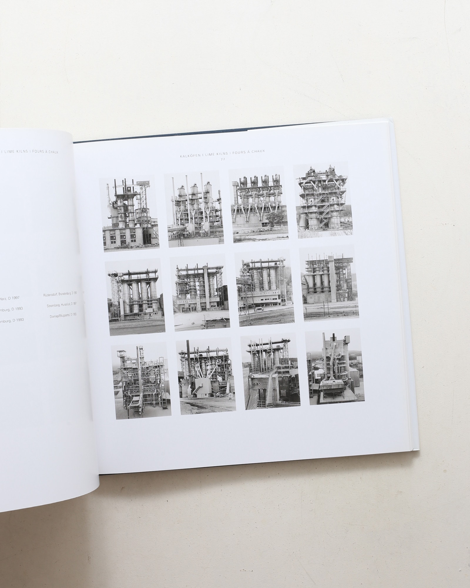 Typologies of Industrial Buildings | Bernd Becher、Hilla Becher