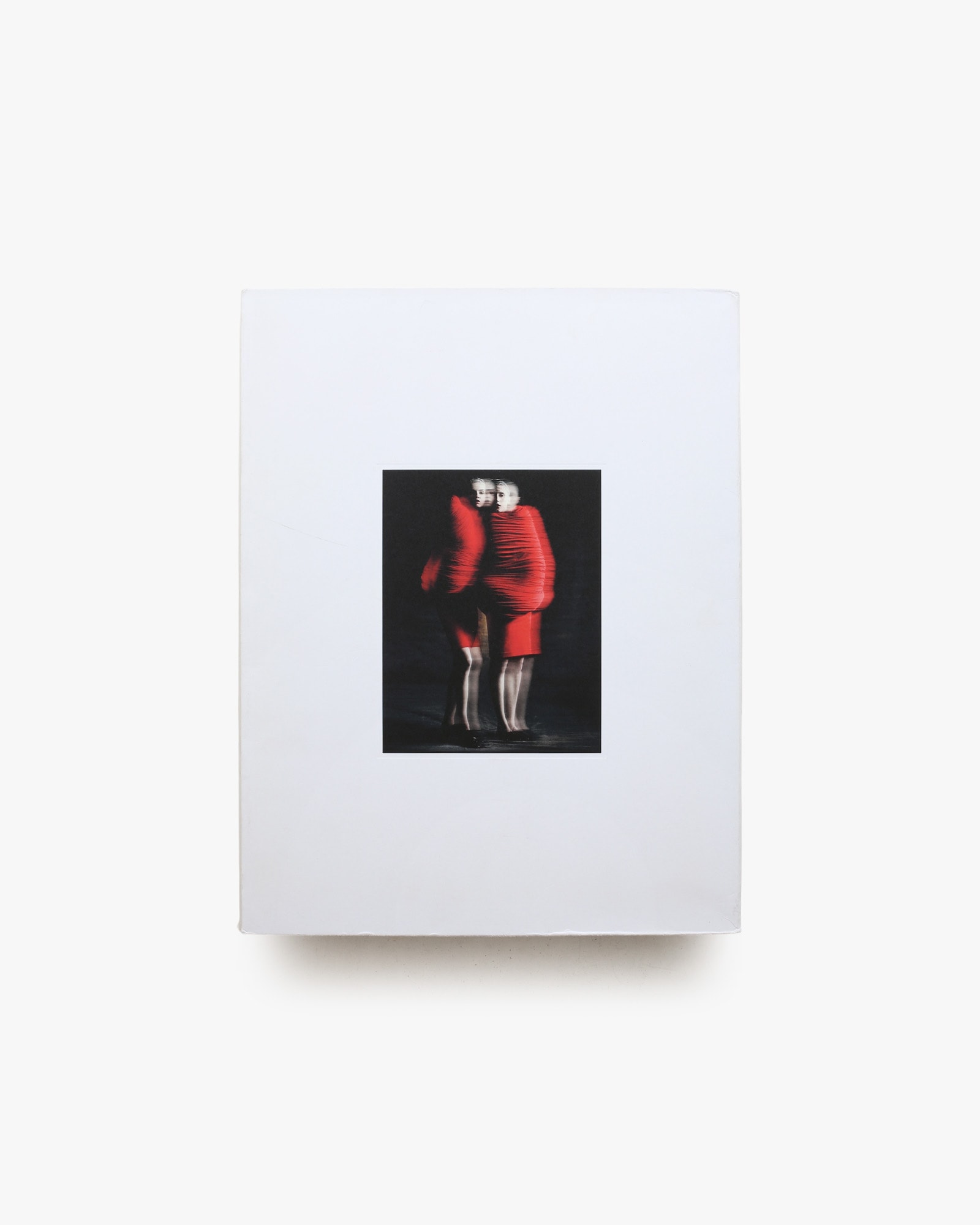 コムデギャルソン　アートデザイン本 Rei Kawakubo／Comme des Garcons: Art of the In-Between | nostos