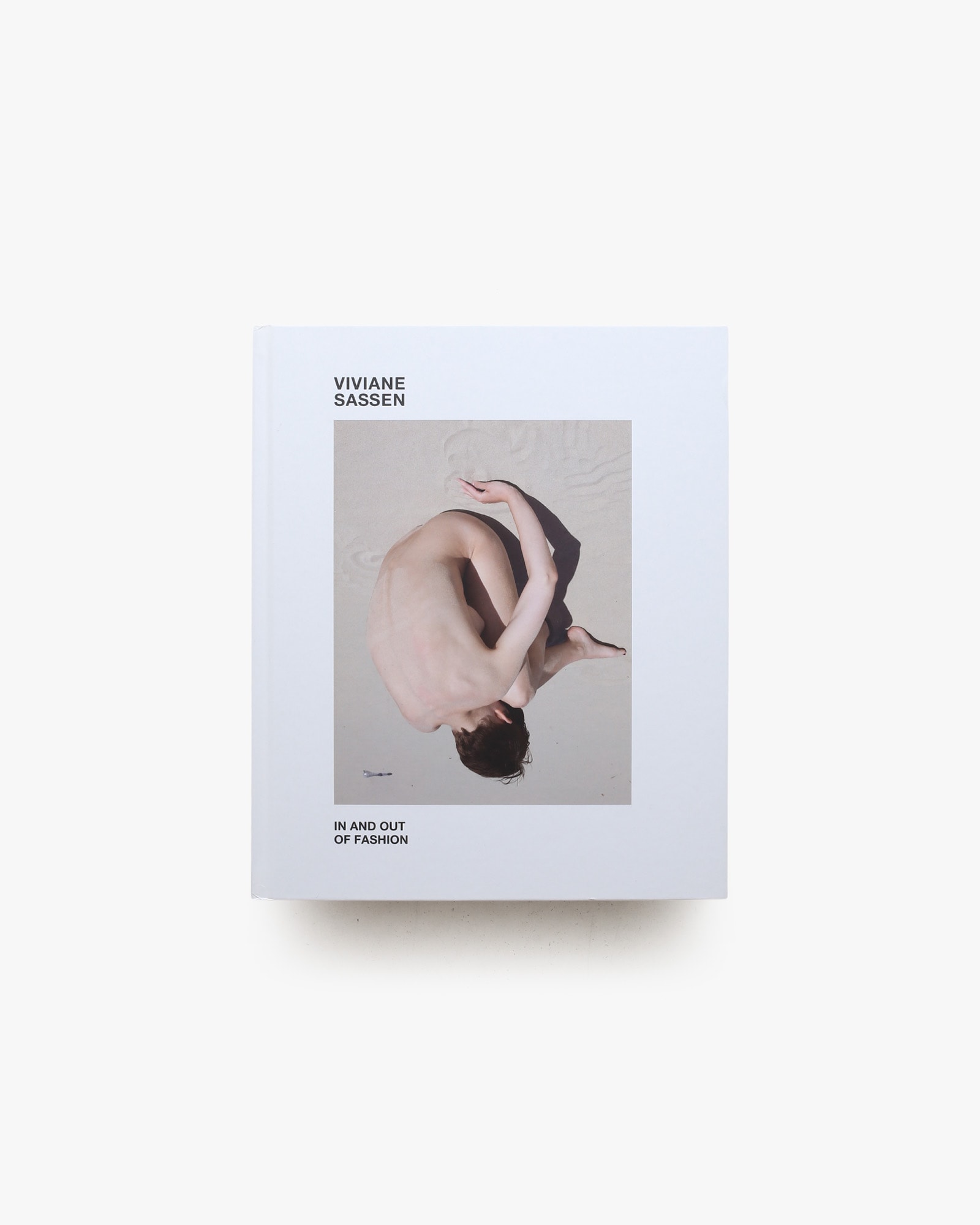 In and Out of Fashion | Viviane Sassen
