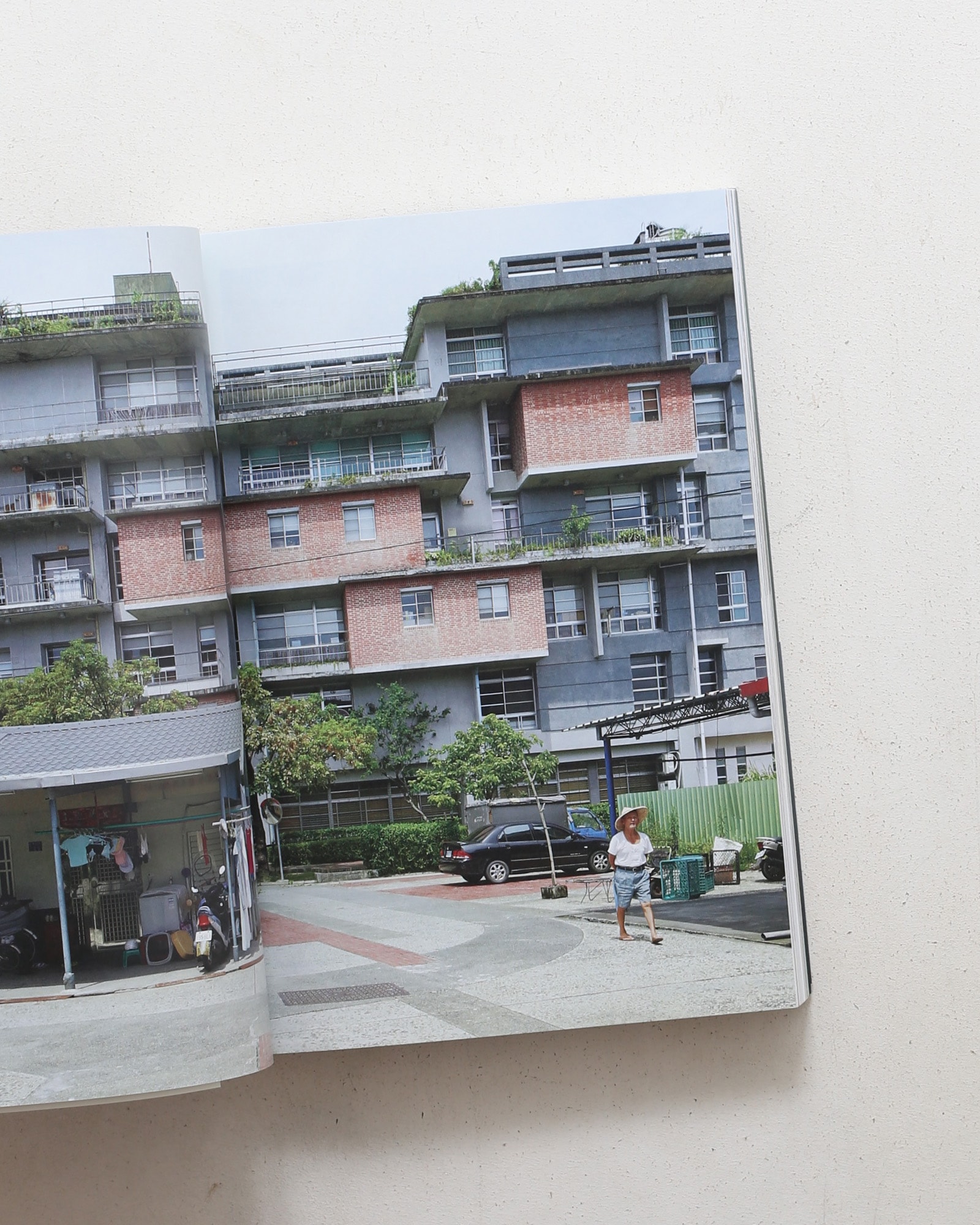 LIVING IN PLACE | フィールドオフィスアーキテクツ