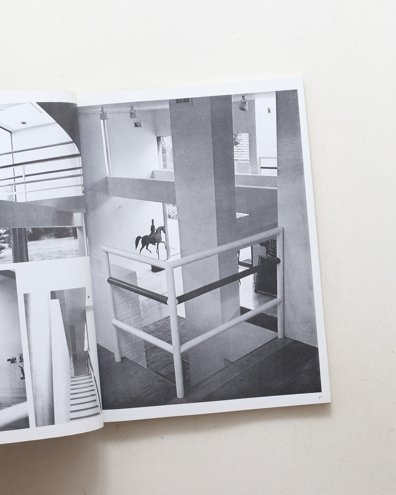 a+u 建築と都市 2001年2月号 No.365 70年代を読む