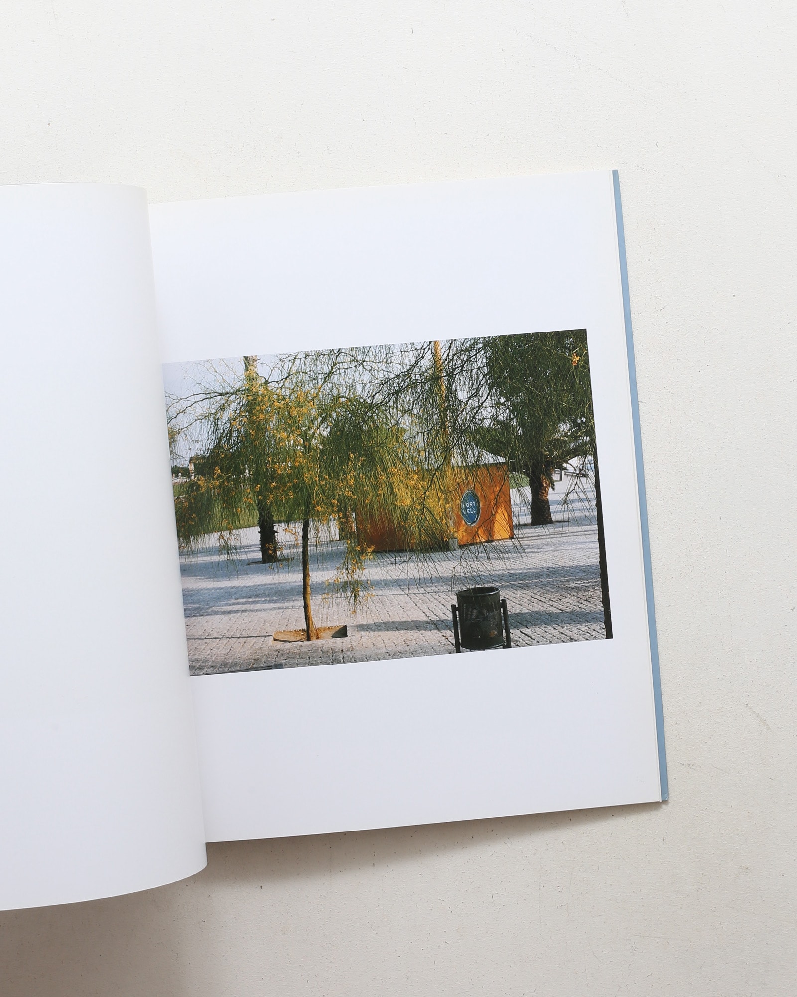 Something is Missing | Jean-Marc Bustamante