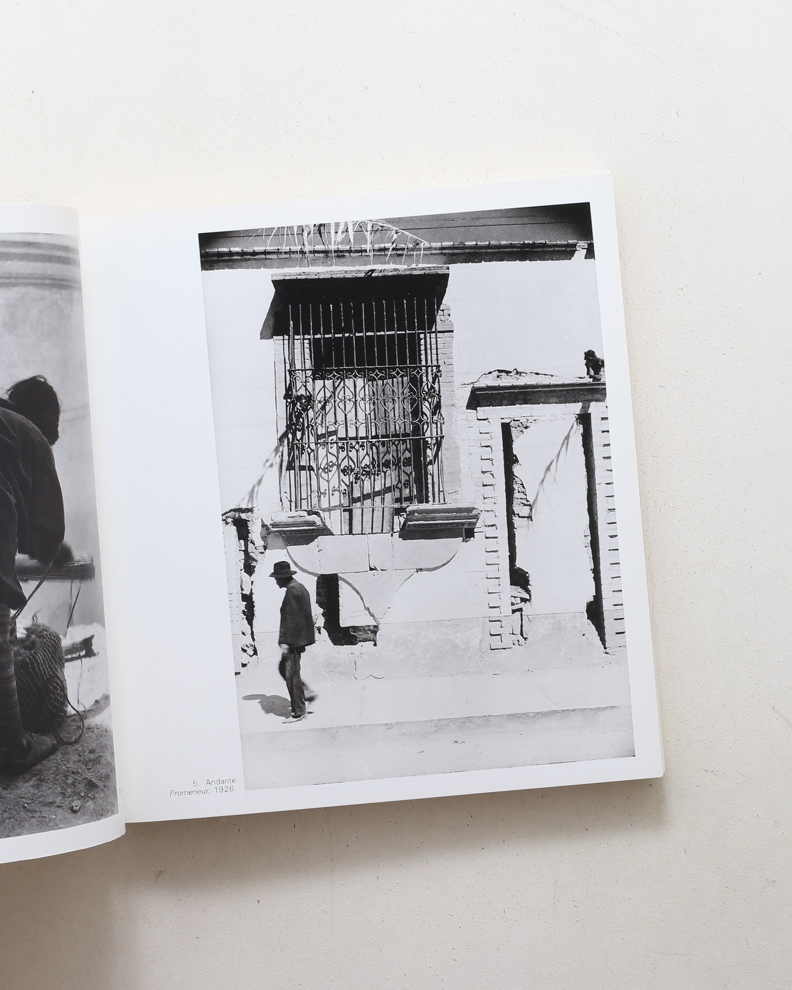 Manuel Alvarez Bravo: 303 photographies, 1920-1986