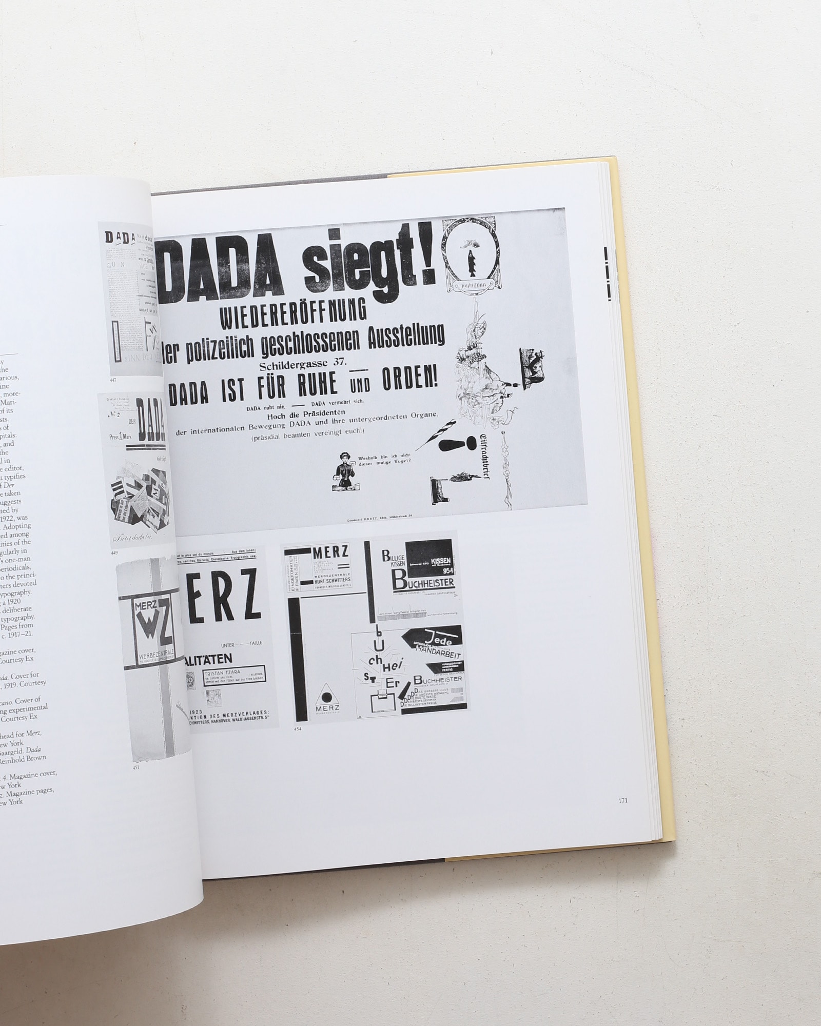 Graphic Style: From Victorian to Post-Modern